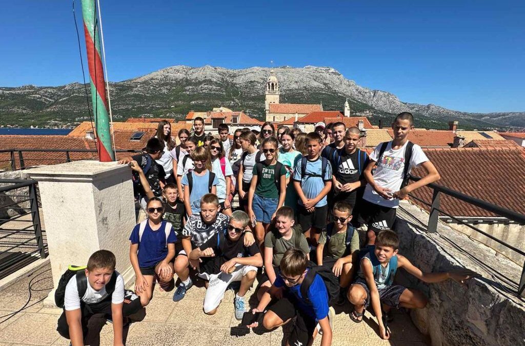 Uzbudljivi izlet učenika šestih razreda na predivnu Korčulu